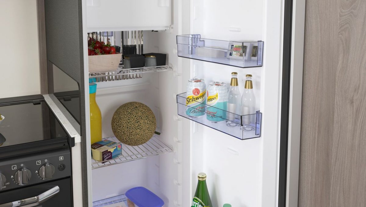 2026_Conqueror_480_Fridge_Open-1920x1920