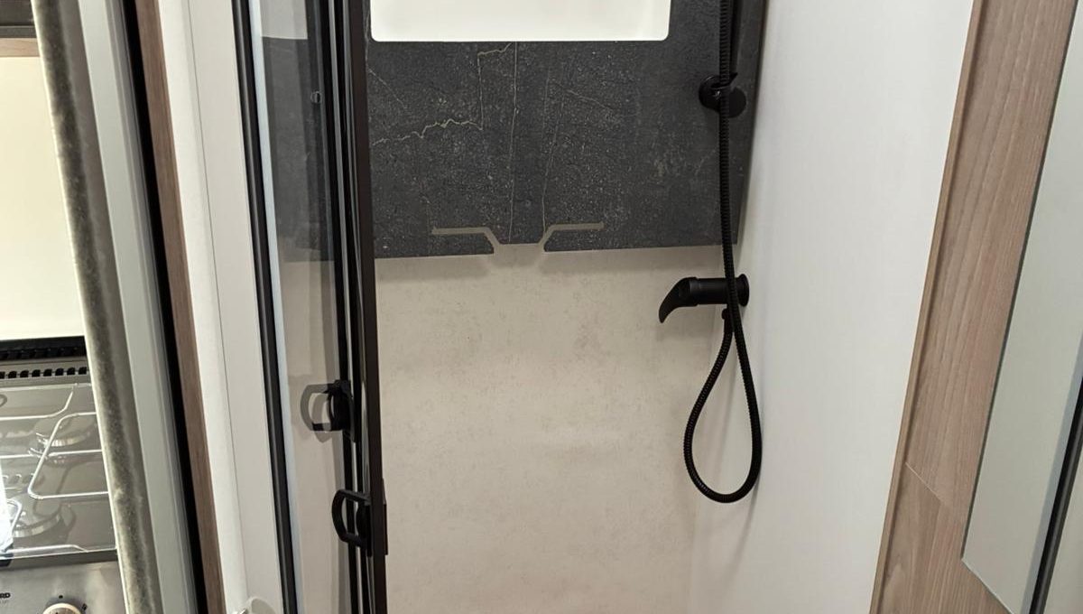 PHOTO-2025-09-13-09-18-35_2