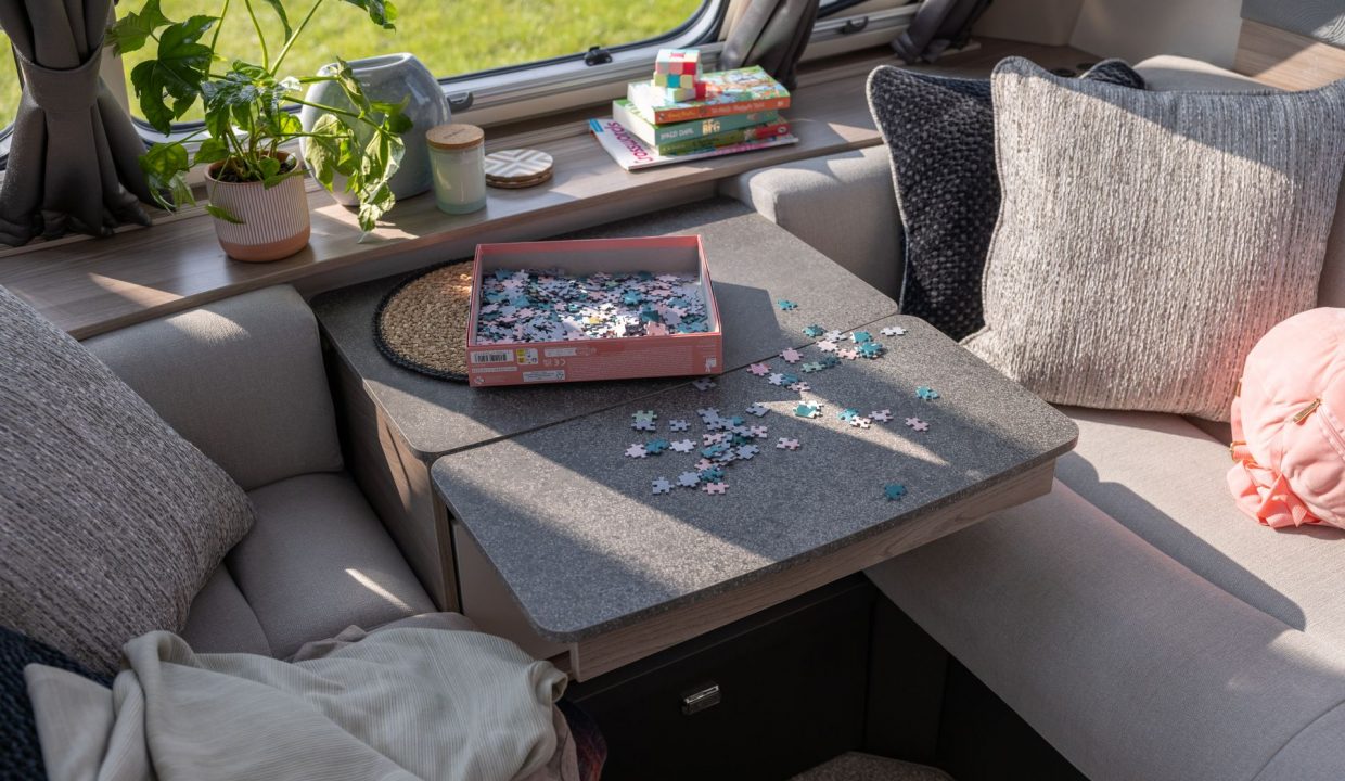 Swift-Challenger-580-476-1920x1920