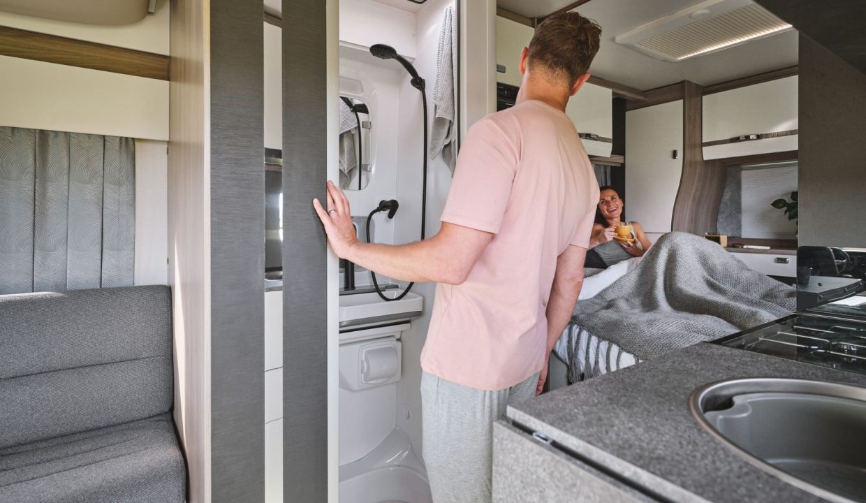 Swift Voyager Interior Lifestyle 25-1920x1920